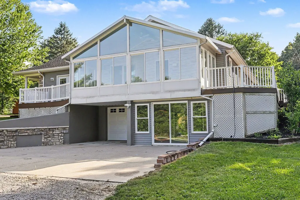 57530 Cool Water Lane Colon Township MI 49040