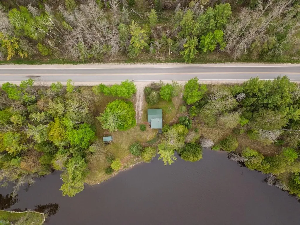 23095 Pleasant Valley Hillman Township MI 49746