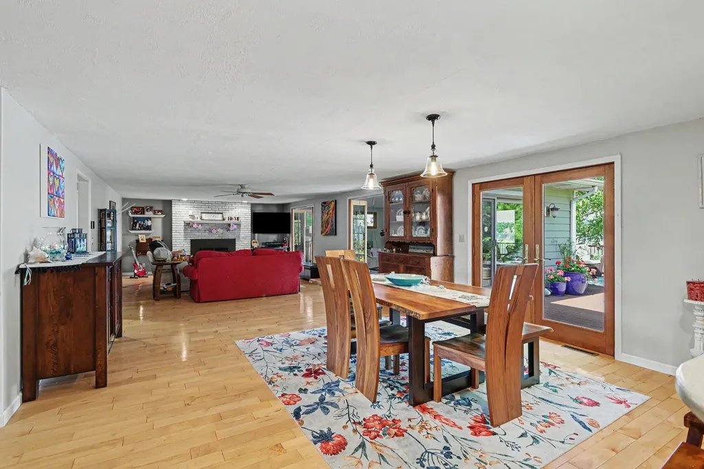 58929 Yeatter Road Colon Township MI 49040