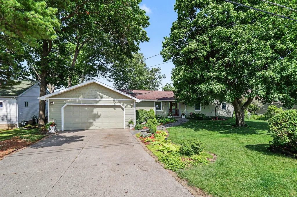 58929 Yeatter Road Colon Township MI 49040