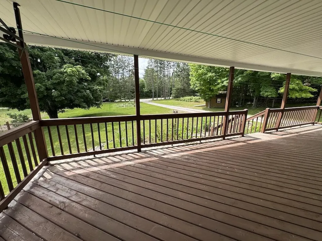 1734 N Galbraith Road Elmer Township MI 48647