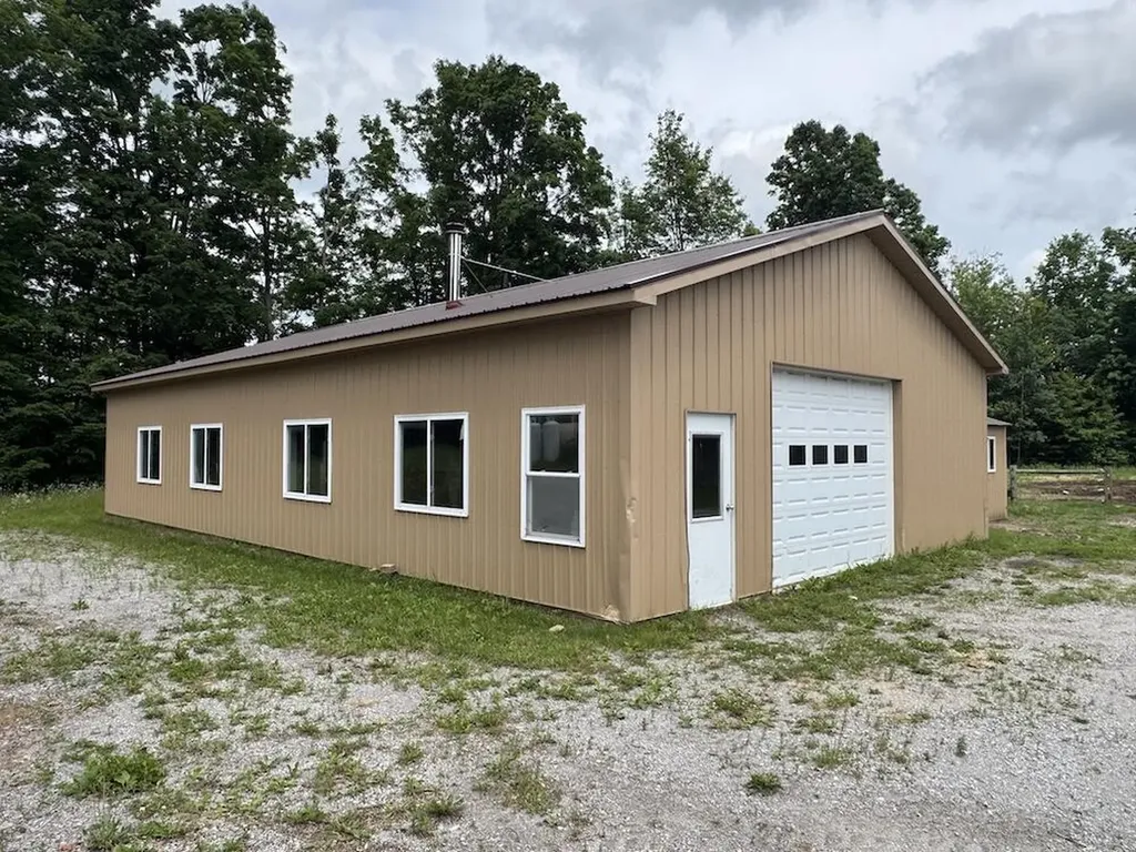 1734 N Galbraith Road Elmer Township MI 48647