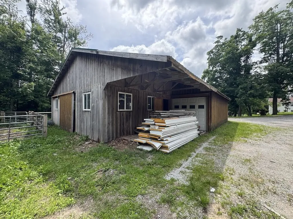 1734 N Galbraith Road Elmer Township MI 48647