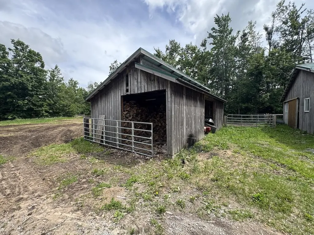 1734 N Galbraith Road Elmer Township MI 48647