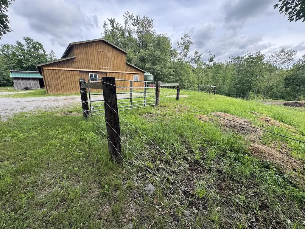 1734 N Galbraith Road Elmer Township MI 48647