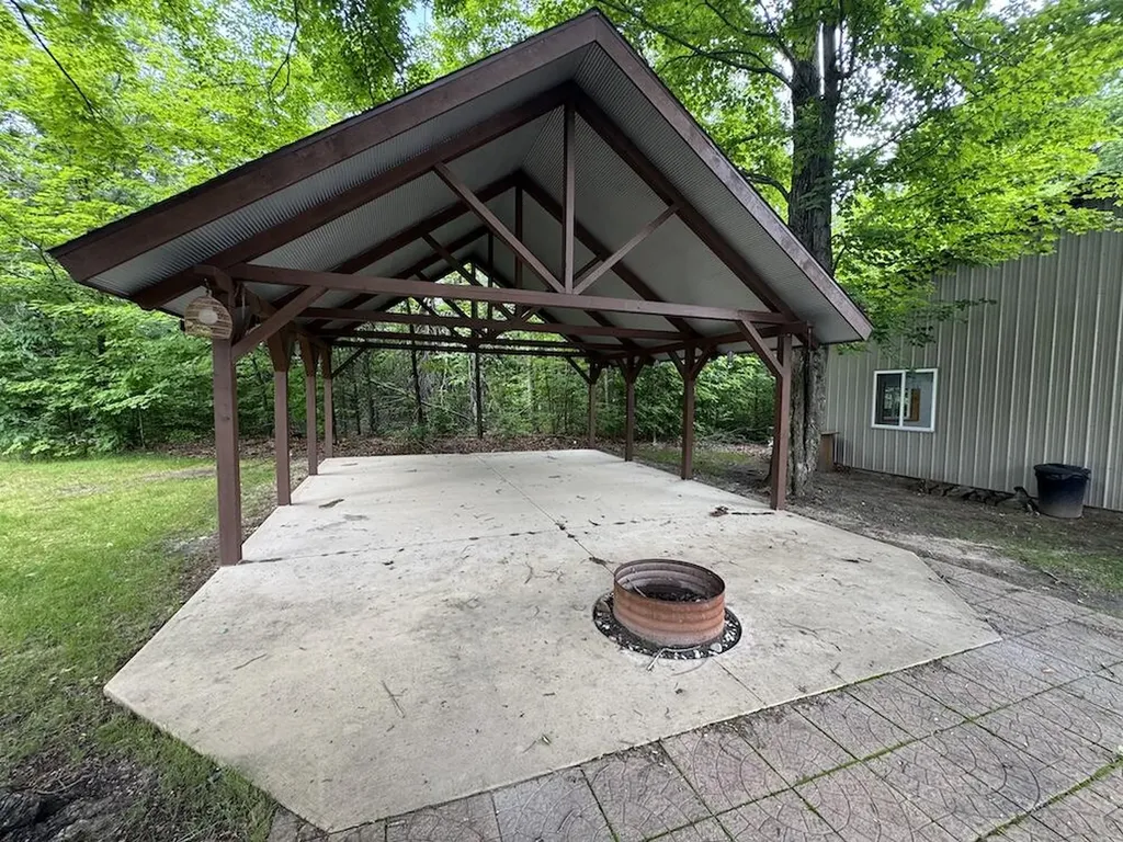 1734 N Galbraith Road Elmer Township MI 48647