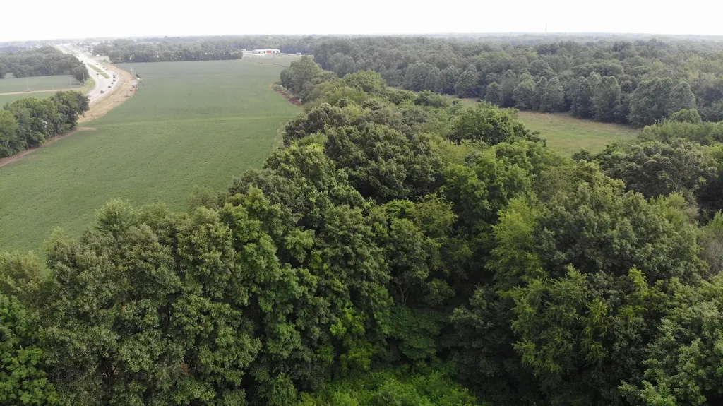 60515 Us 131 Fabius Township MI 49093