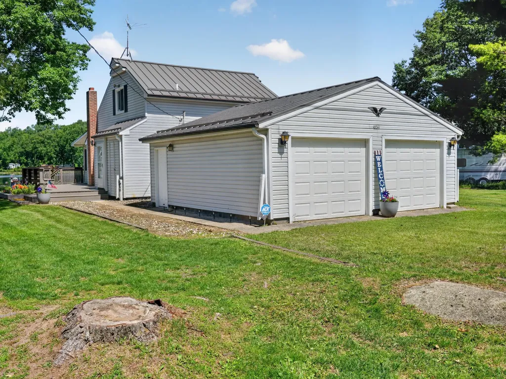 10041 Birch Drive Ferris Township MI 48877