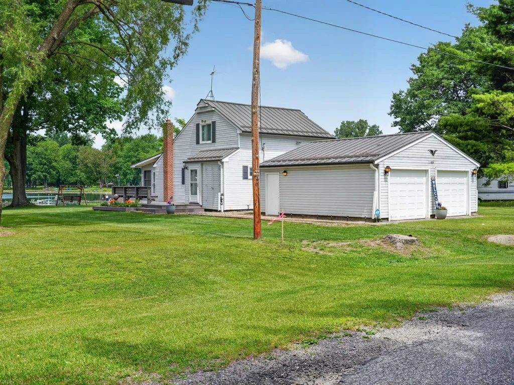 10041 Birch Drive Ferris Township MI 48877