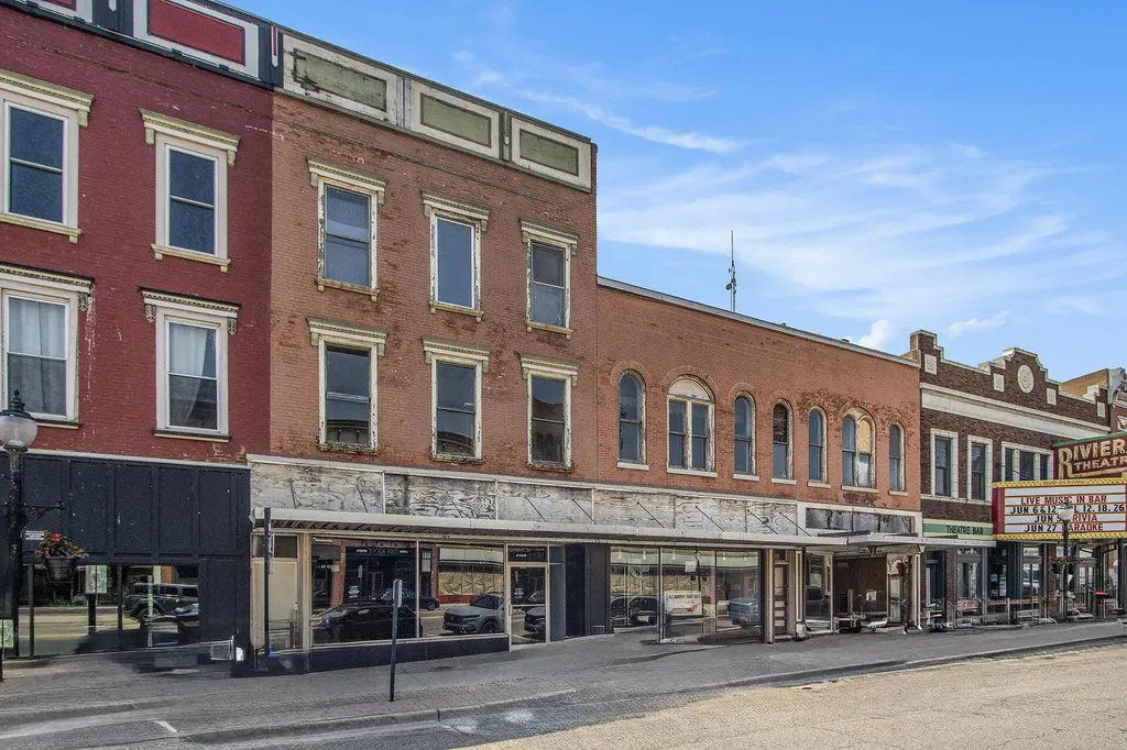 42 N Main Street Three Rivers City MI 49093