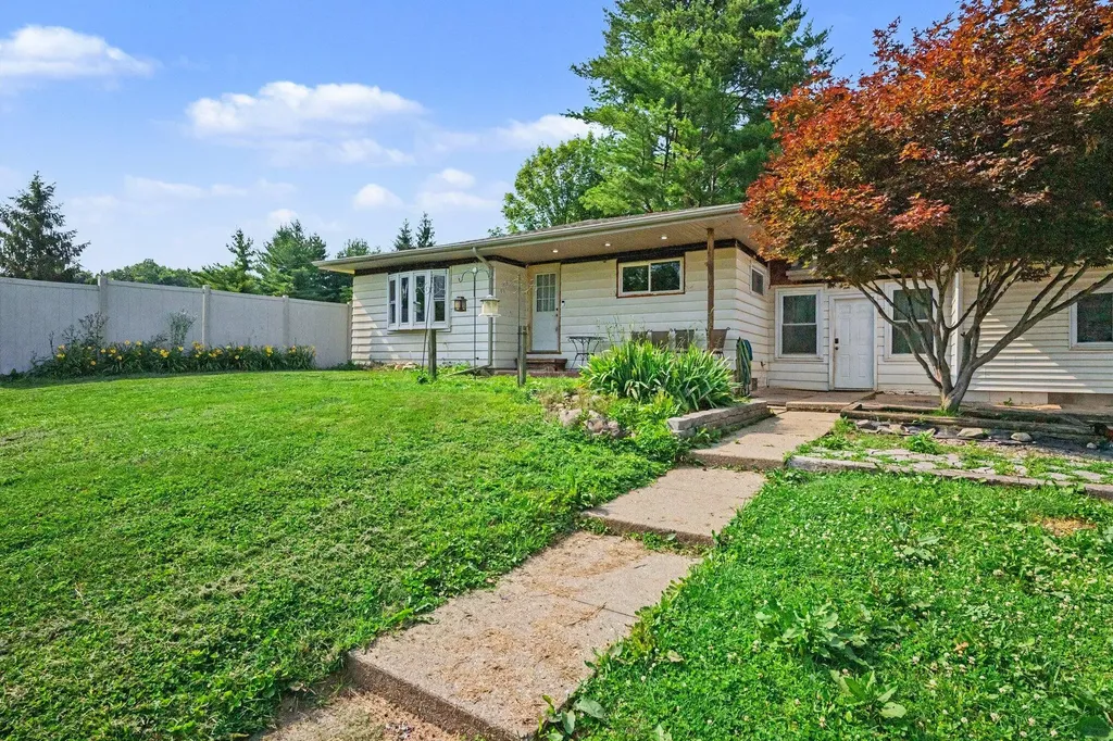 59293 Roberts Road Fabius Township MI 49093