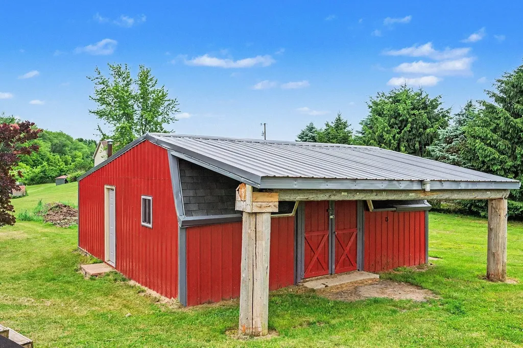 13191 Harder Road Fabius Township MI 49093