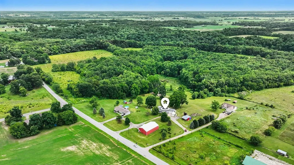 13191 Harder Road Fabius Township MI 49093
