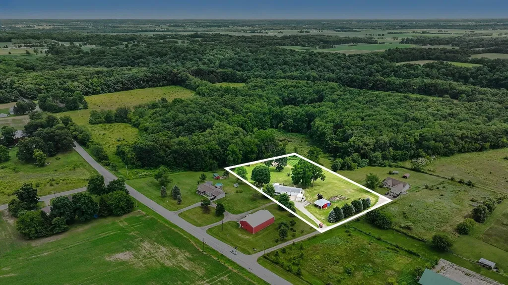 13191 Harder Road Fabius Township MI 49093