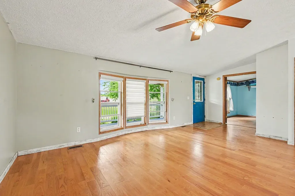 13191 Harder Road Fabius Township MI 49093