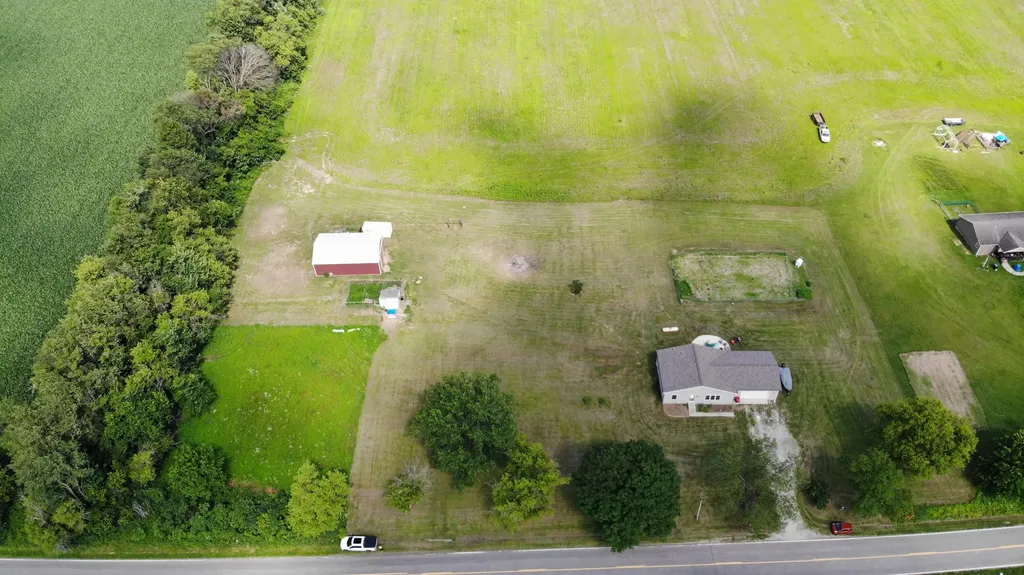 64136 Union Road Calvin Township MI 49095
