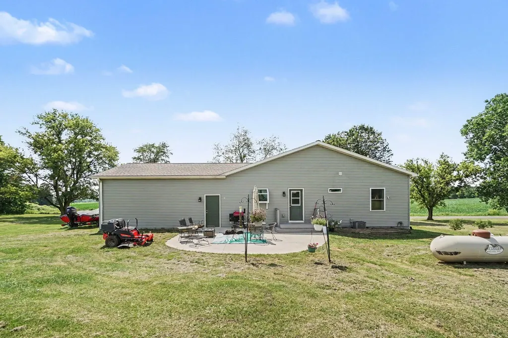64136 Union Road Calvin Township MI 49095