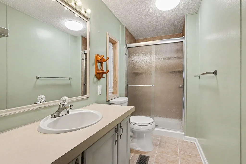 14164 Riverside Drive Constantine Township MI 49042