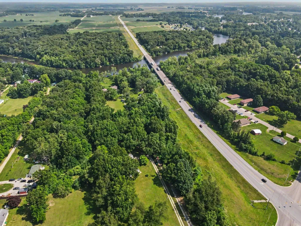 14164 Riverside Drive Constantine Township MI 49042