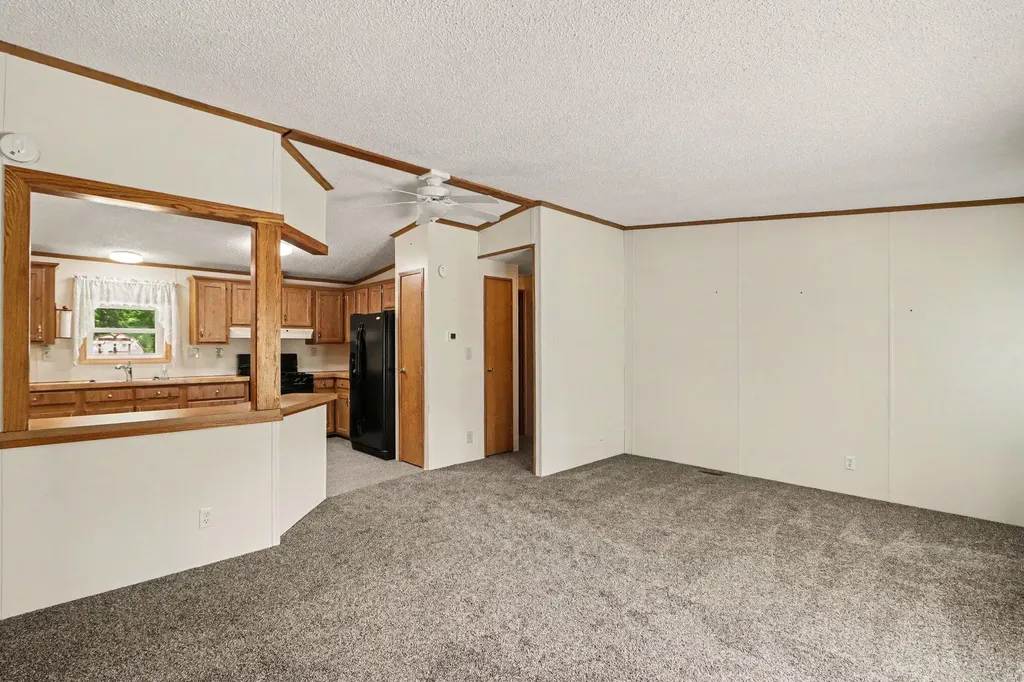 14164 Riverside Drive Constantine Township MI 49042