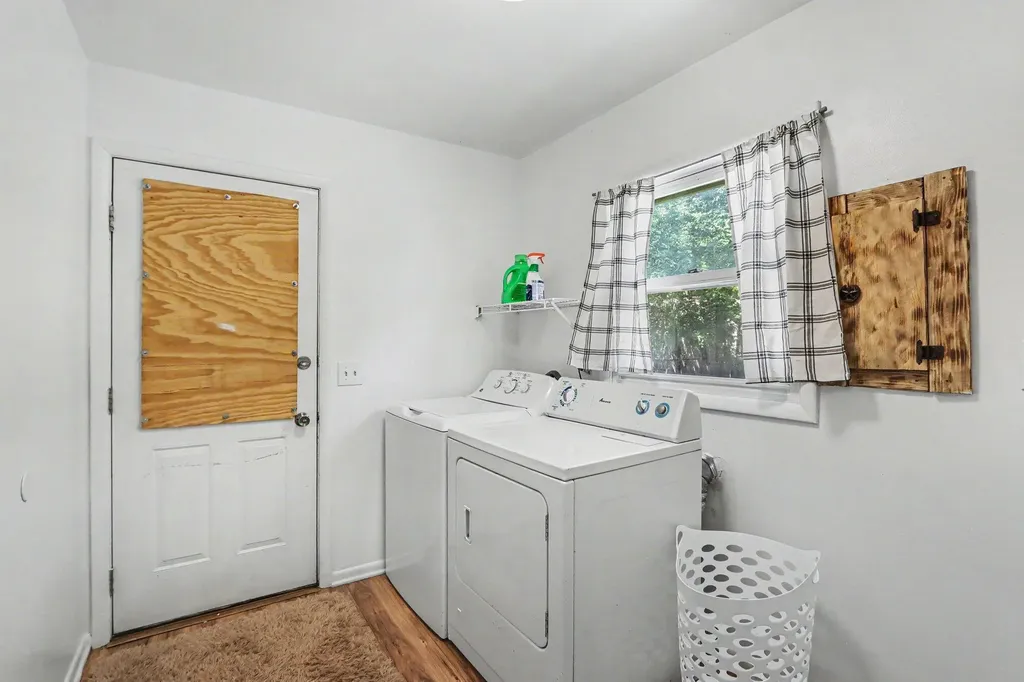 17626 S Fisher Lake Road Lockport Township MI 49093