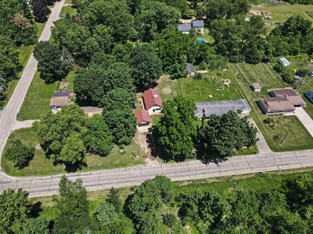 17626 S Fisher Lake Road Lockport Township MI 49093