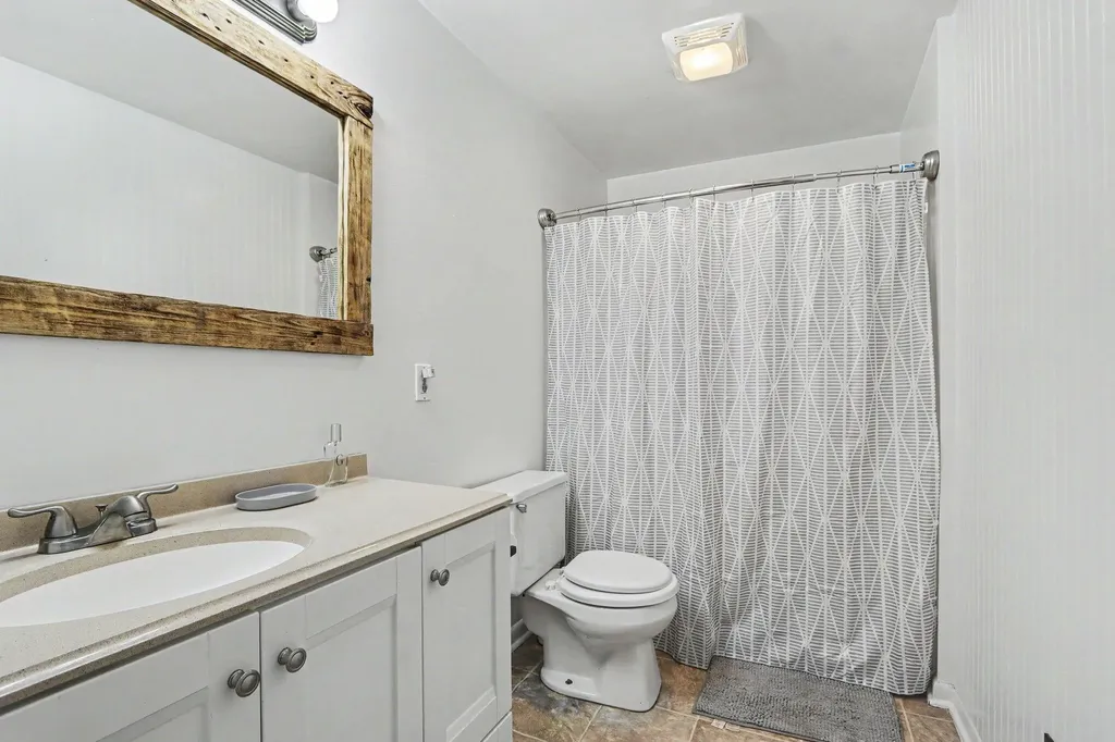 17626 S Fisher Lake Road Lockport Township MI 49093