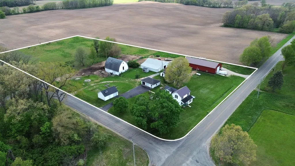 29985 Maystead Road Burr Oak Township MI 49030