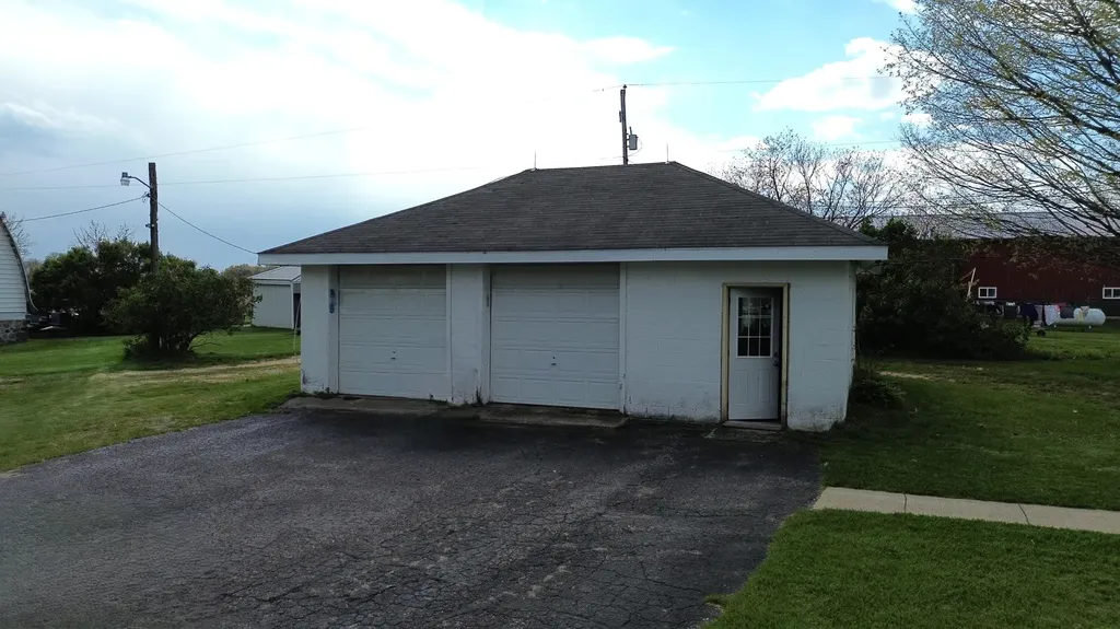 29985 Maystead Road Burr Oak Township MI 49030
