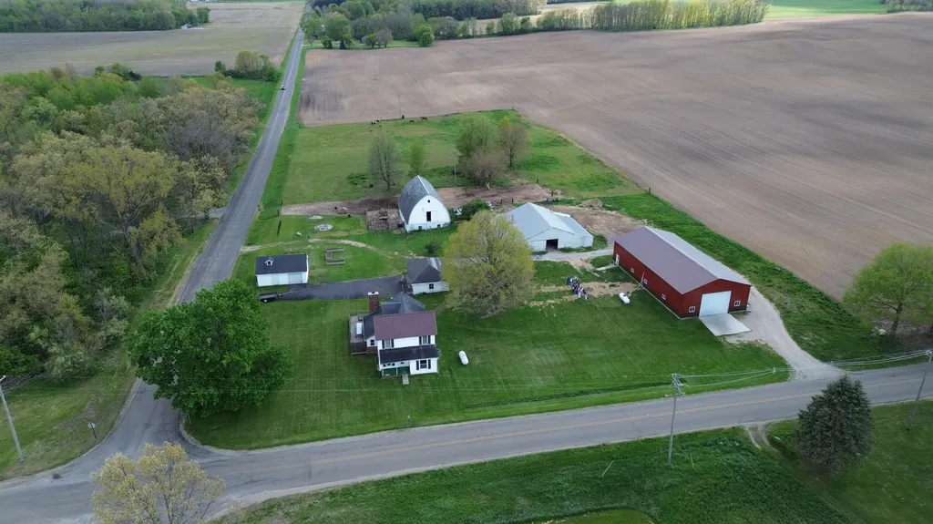 29985 Maystead Road Burr Oak Township MI 49030