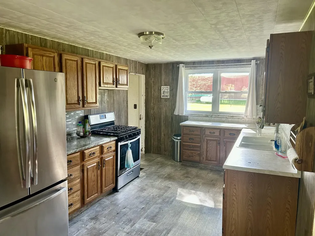 29985 Maystead Road Burr Oak Township MI 49030