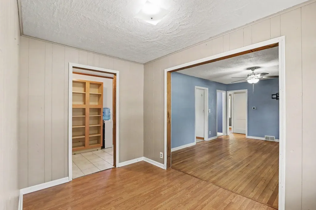 1039 S Constantine Street Three Rivers City MI 49093