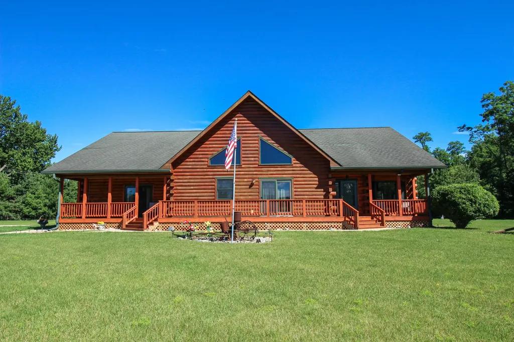 56664 Tanner Trail Lockport Township MI 49093