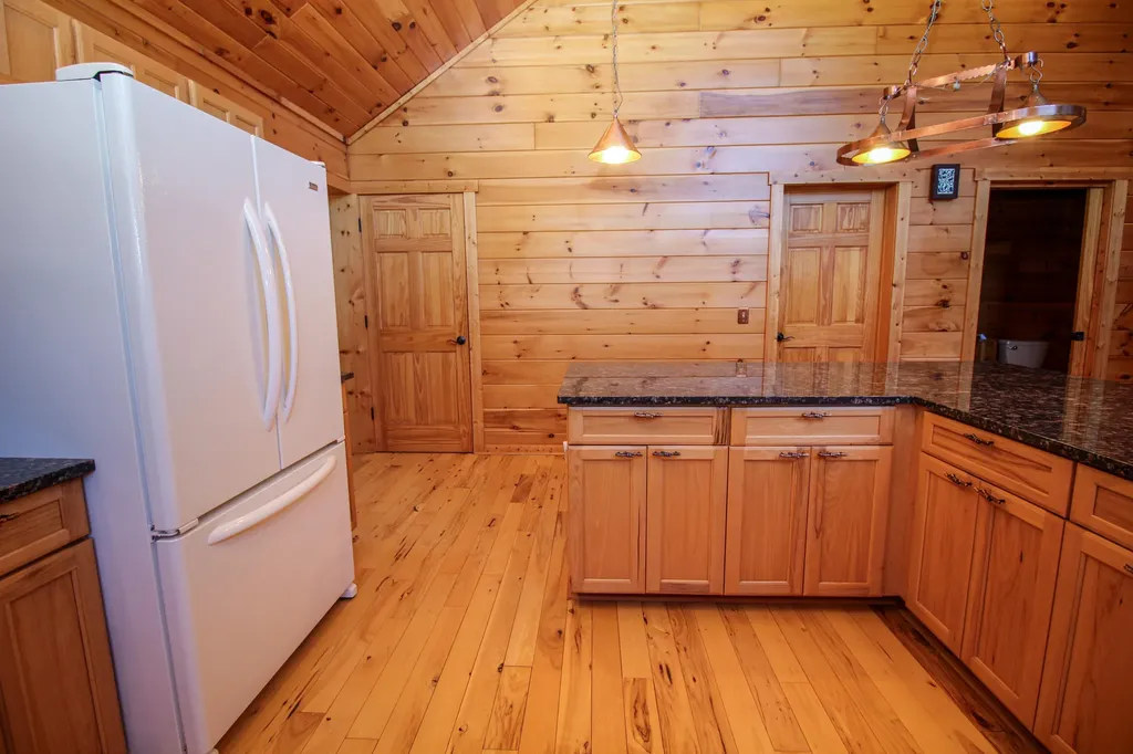 56664 Tanner Trail Lockport Township MI 49093