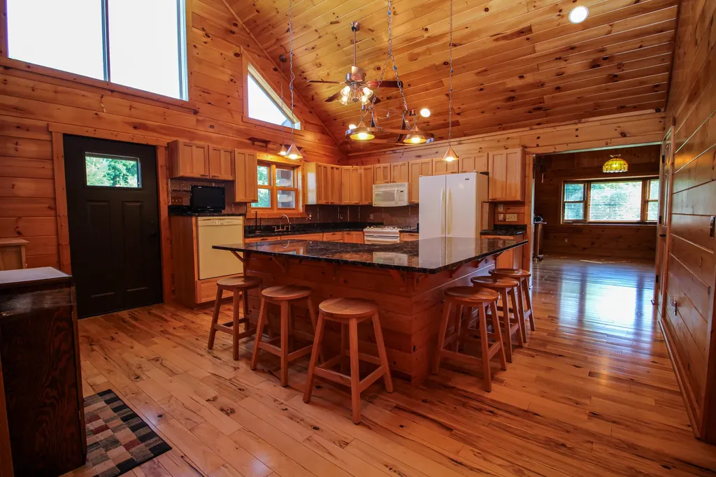 56664 Tanner Trail Lockport Township MI 49093