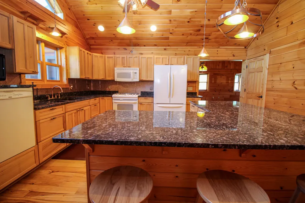56664 Tanner Trail Lockport Township MI 49093