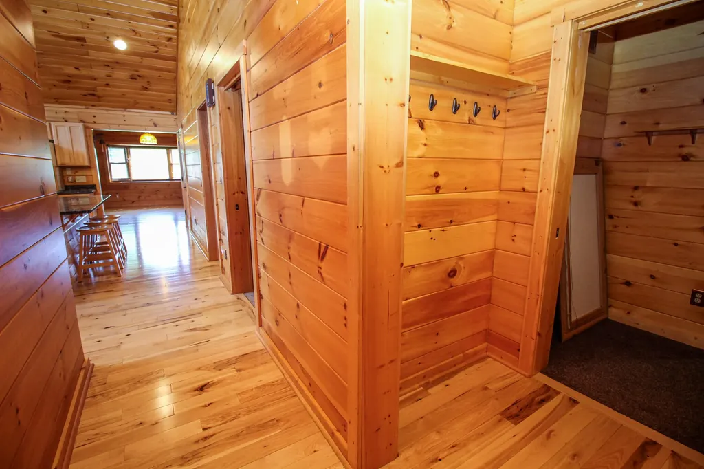 56664 Tanner Trail Lockport Township MI 49093