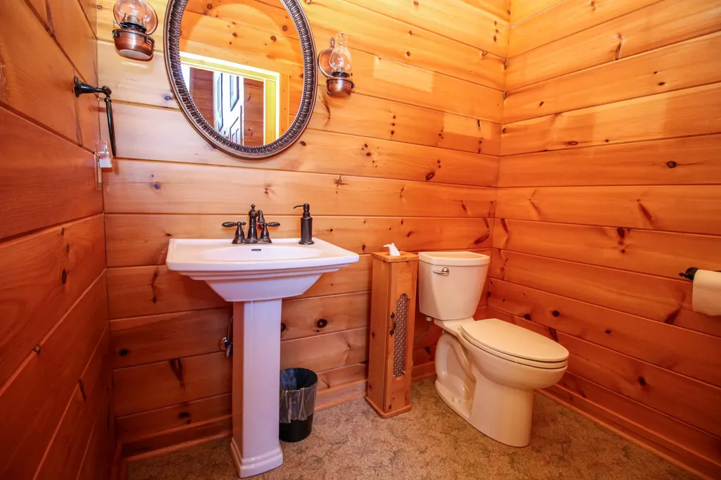 56664 Tanner Trail Lockport Township MI 49093
