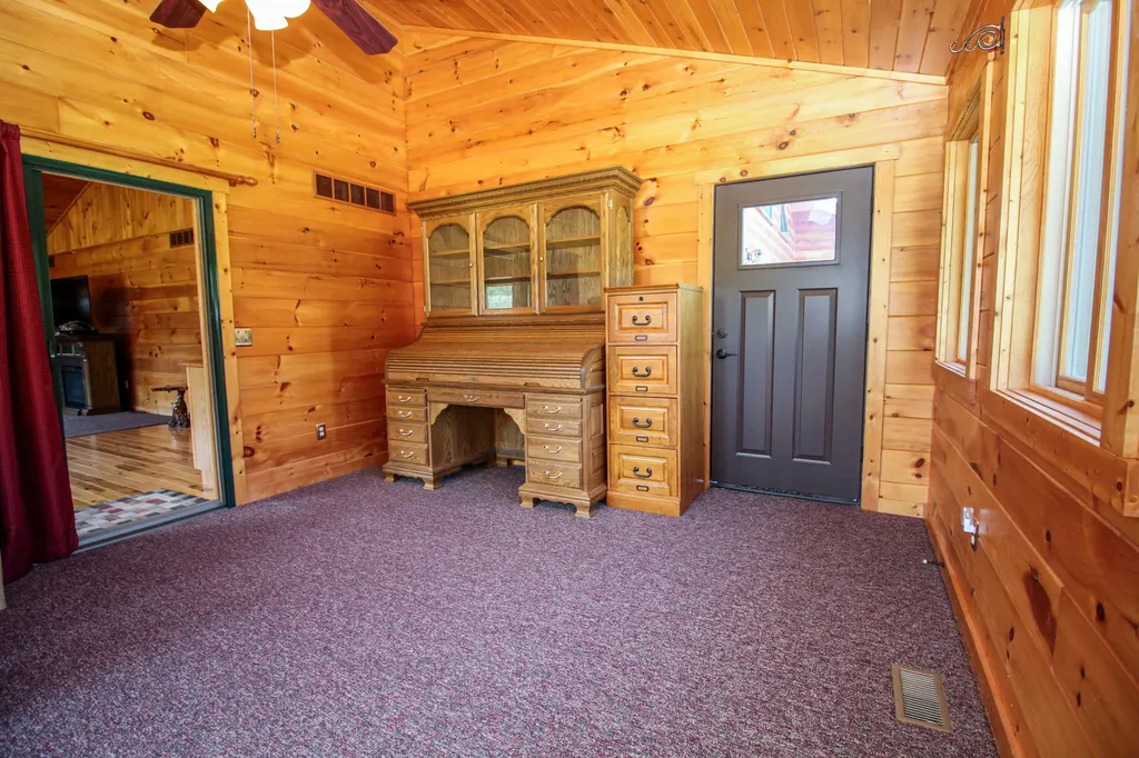 56664 Tanner Trail Lockport Township MI 49093