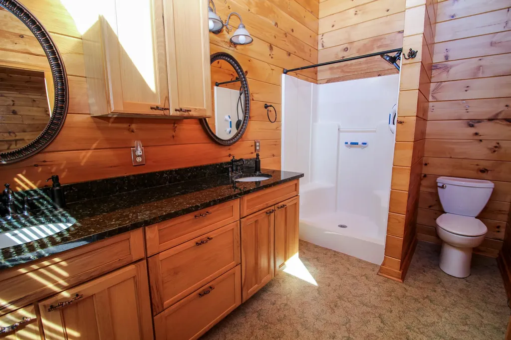 56664 Tanner Trail Lockport Township MI 49093