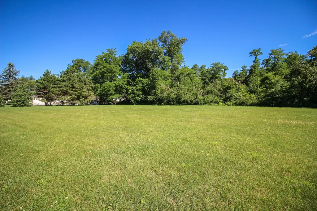 56664 Tanner Trail Lockport Township MI 49093