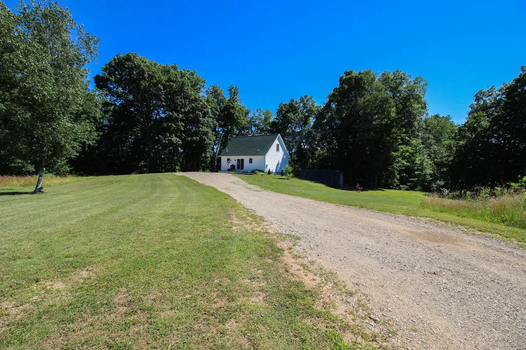 60061 Shafer Brothers Road Fabius Township MI 49093