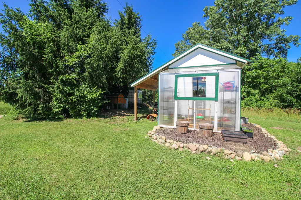 60061 Shafer Brothers Road Fabius Township MI 49093