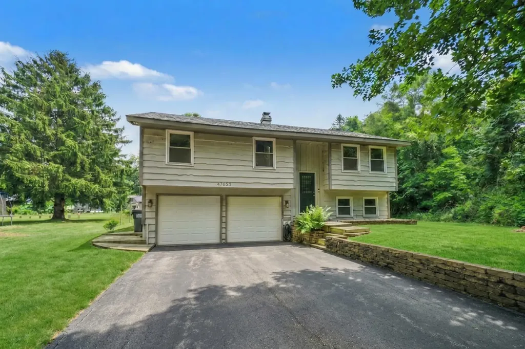 47641 County Road 653 Almena Township MI 49079