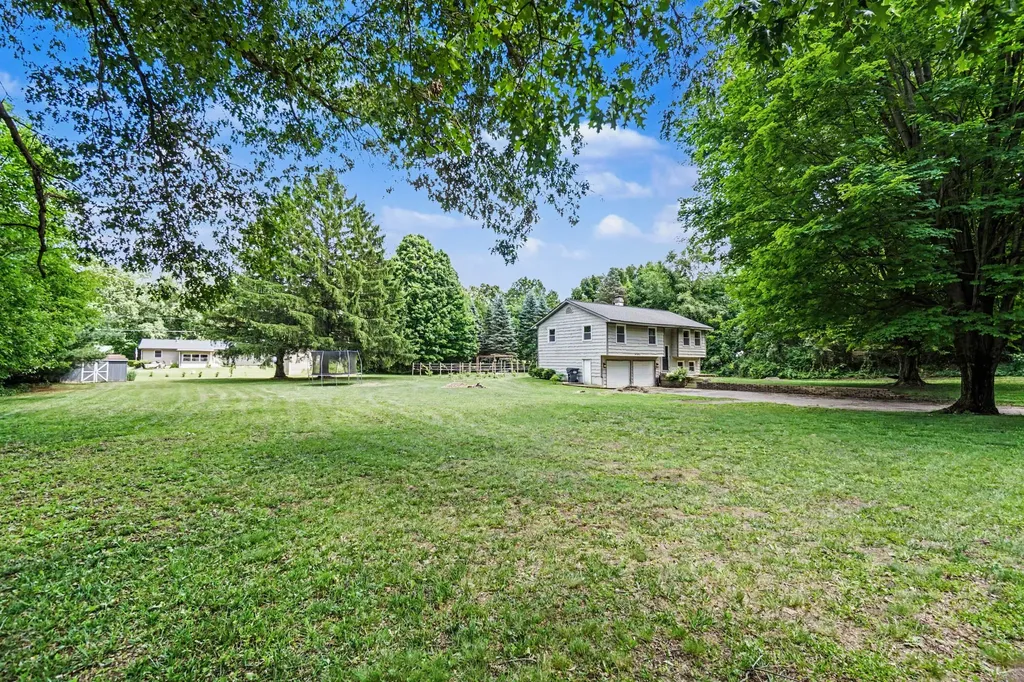 47641 County Road 653 Almena Township MI 49079