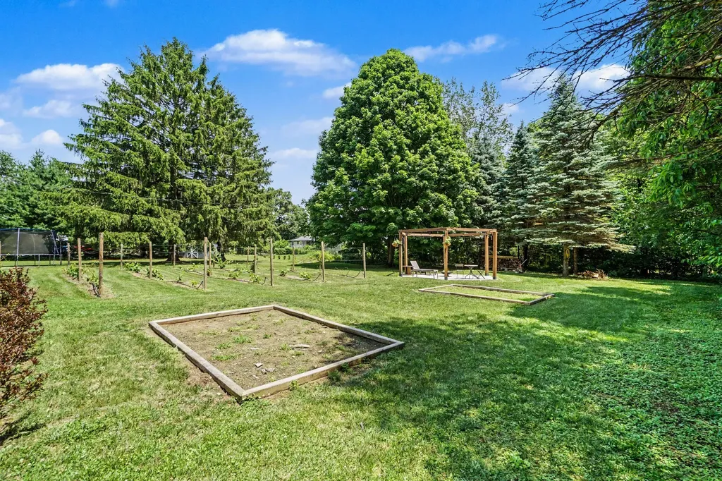 47641 County Road 653 Almena Township MI 49079