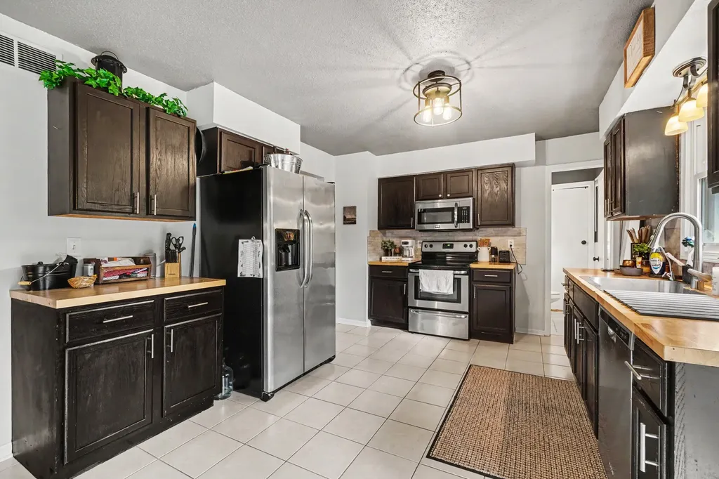 47641 County Road 653 Almena Township MI 49079
