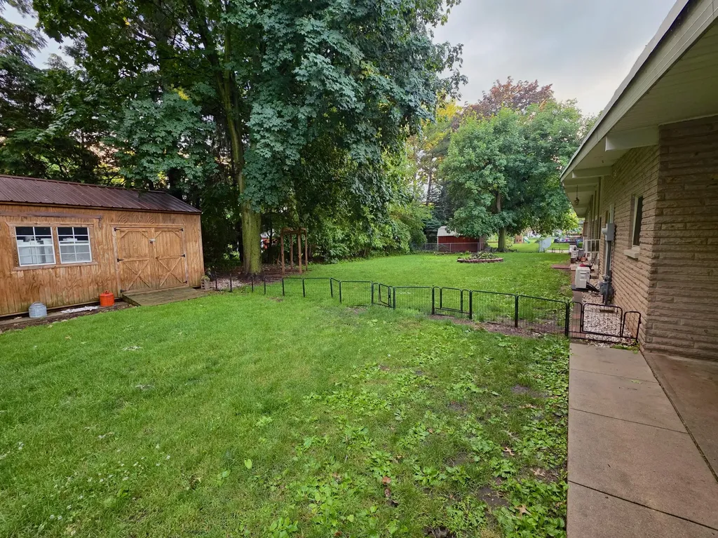 201 S Elm Street White Pigeon Village MI 49099