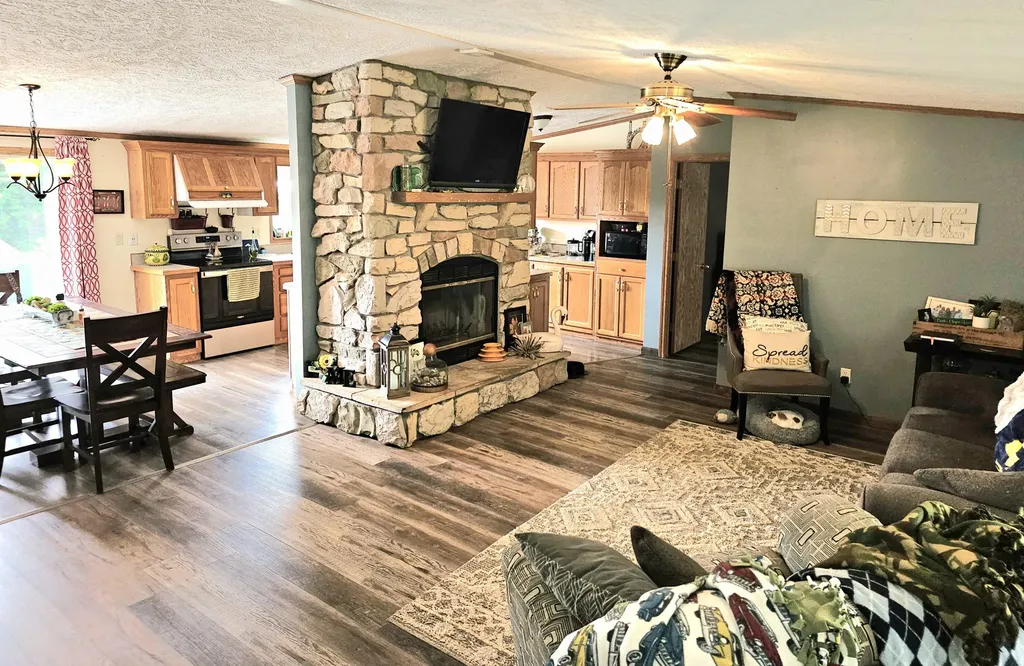 13229 Harder Road Fabius Township MI 49093