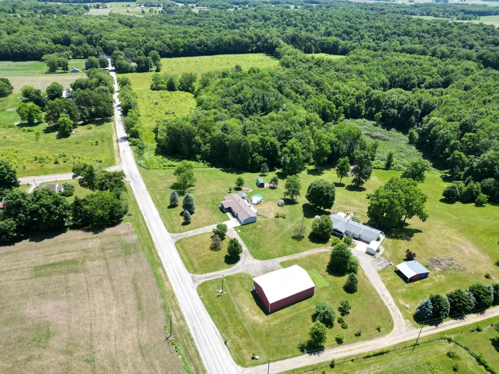 13229 Harder Road Fabius Township MI 49093
